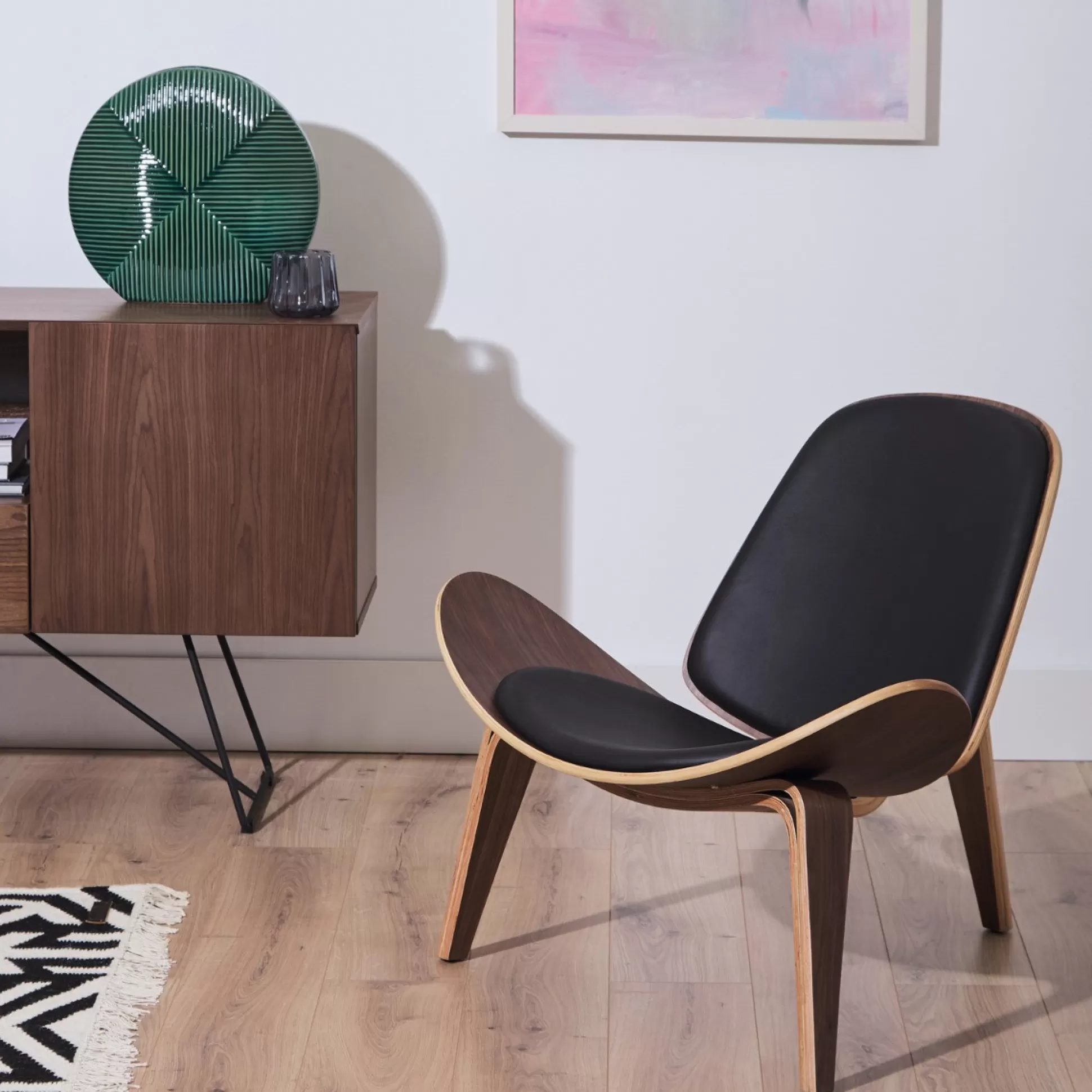 Armchairs>Meadows and Byrne Shell Chair With Walnut