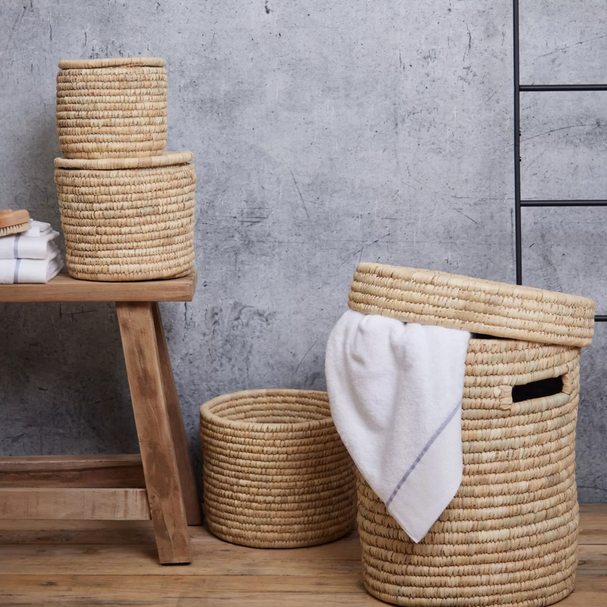 Laundry Baskets>Meadows and Byrne Spa Basket Collection Set Of 4
