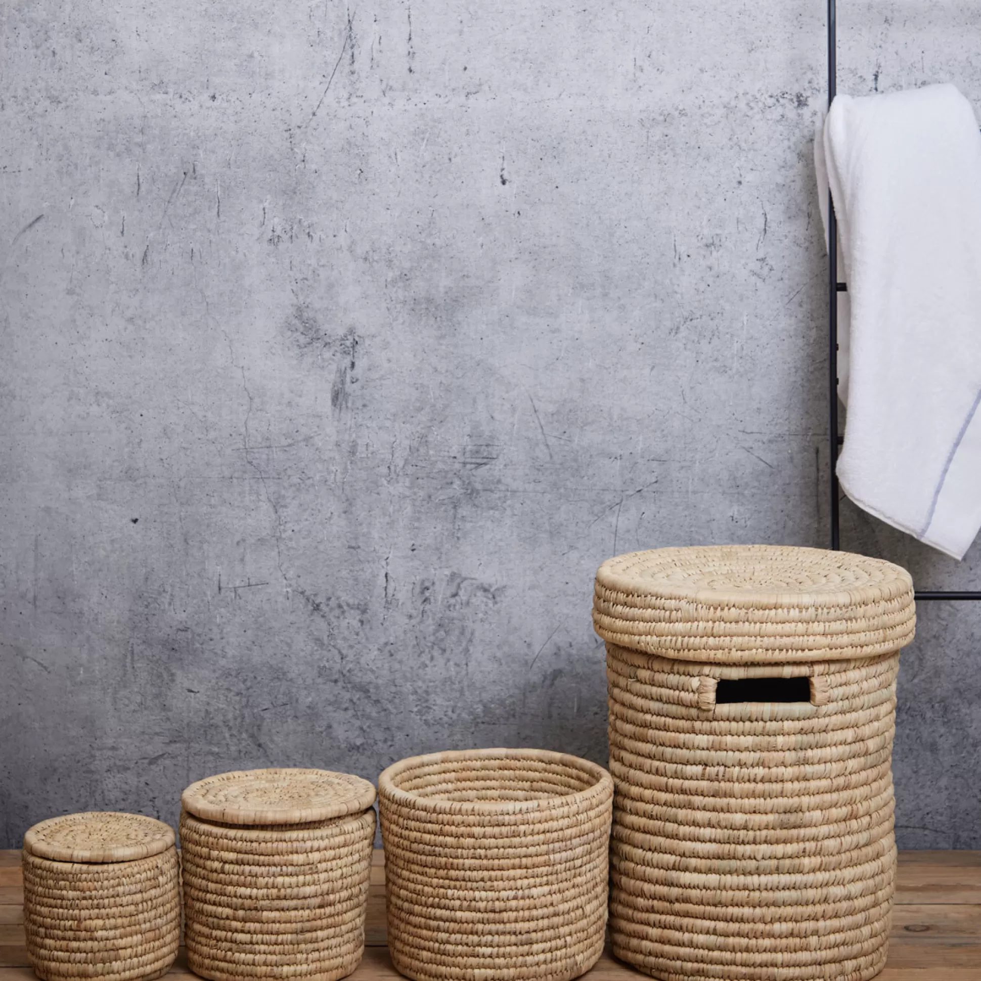 Laundry Baskets>Meadows and Byrne Spa Basket Collection Set Of 4
