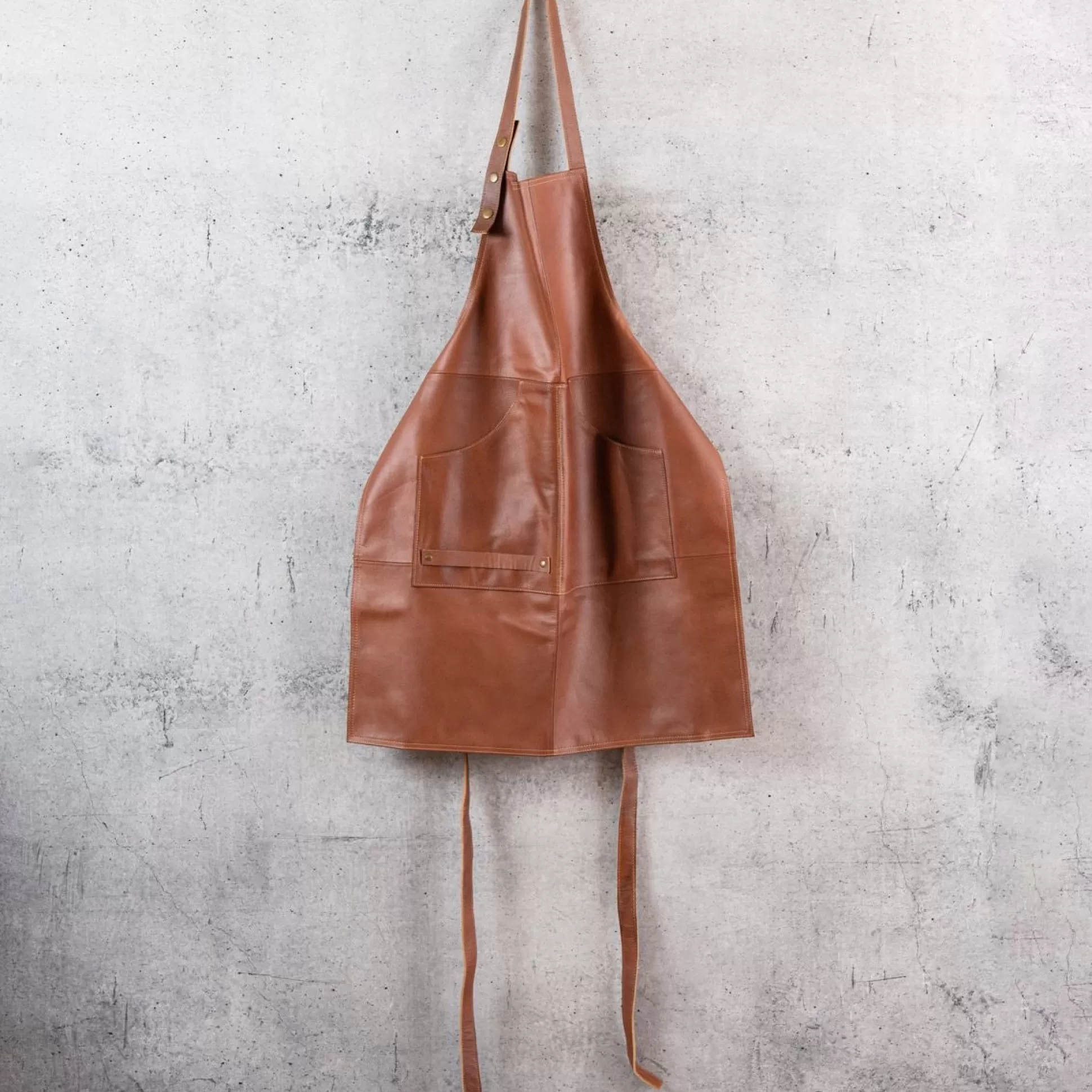 Kitchen Utensils & Accessories>Meadows and Byrne Tan Leather Apron