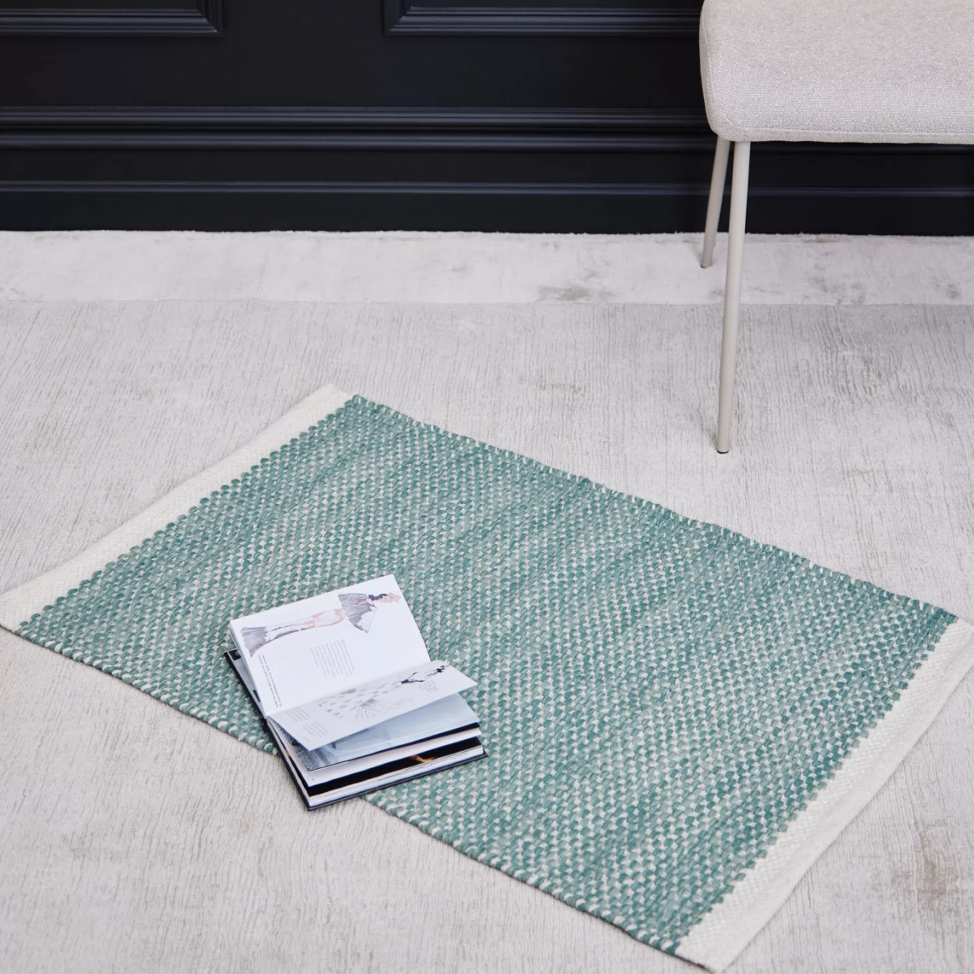 Rugs & Door Mats>Meadows and Byrne Tassilo Iceberg Rug