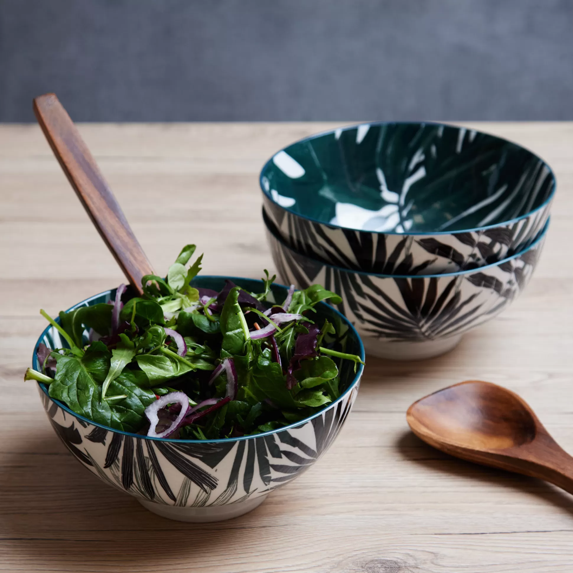 - Salad Bowls>Meadows and Byrne Tola Palm 20Cm Salad Bowl - Set Of 3