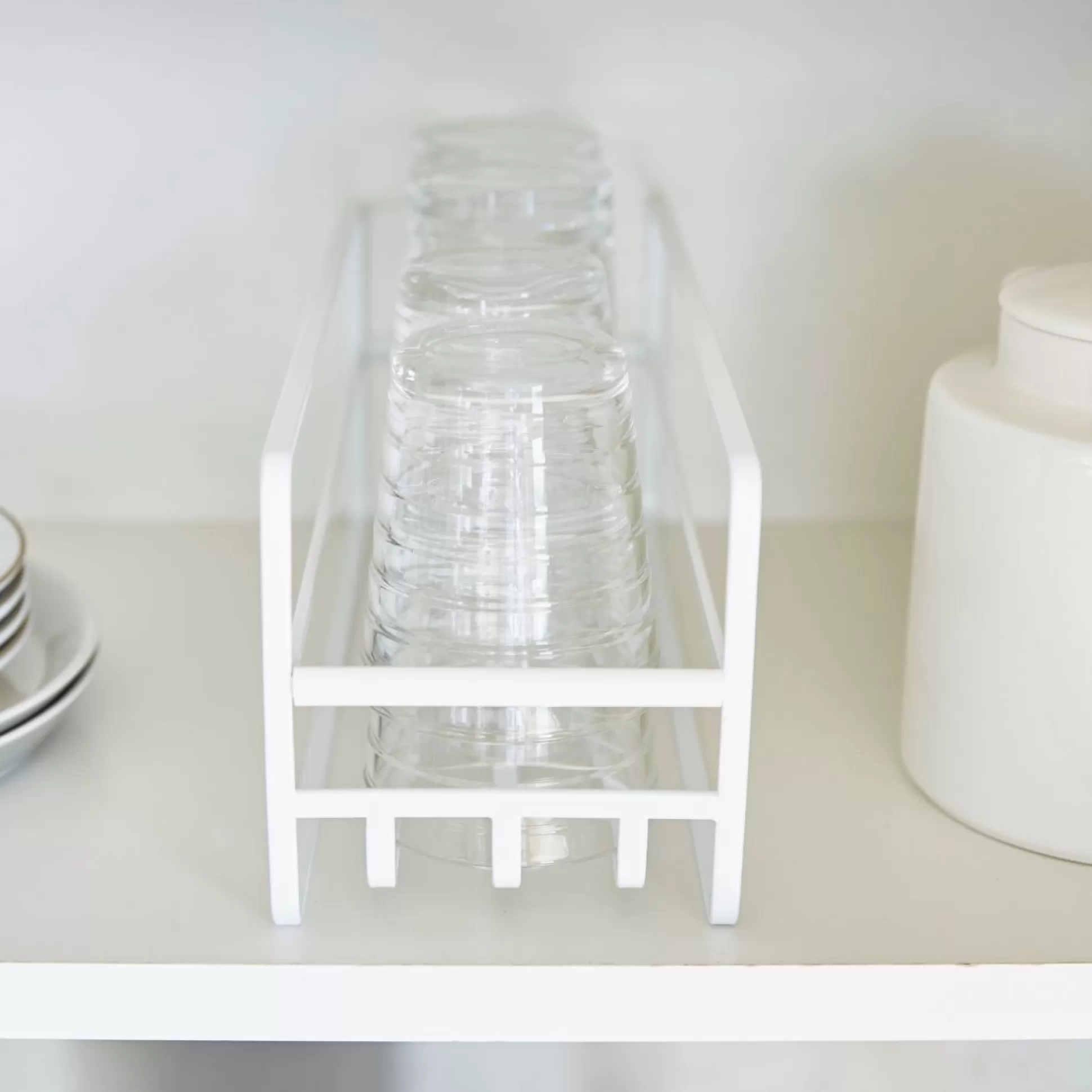 Kitchen Utensils & Accessories>Meadows and Byrne Tower Slim Mug & Glass Rack - White