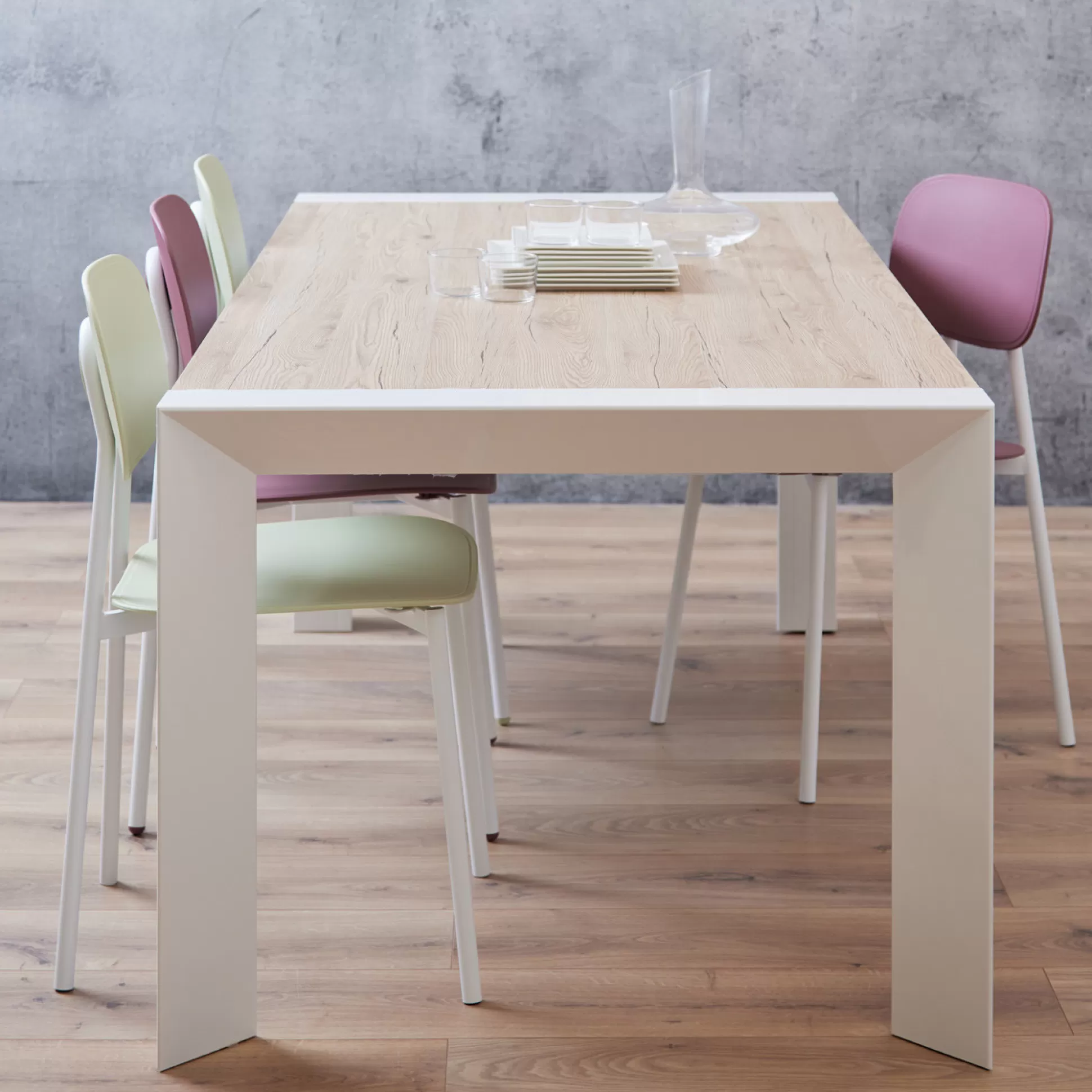 - Dining Tables>Meadows and Byrne Tresto Extending Dining Table