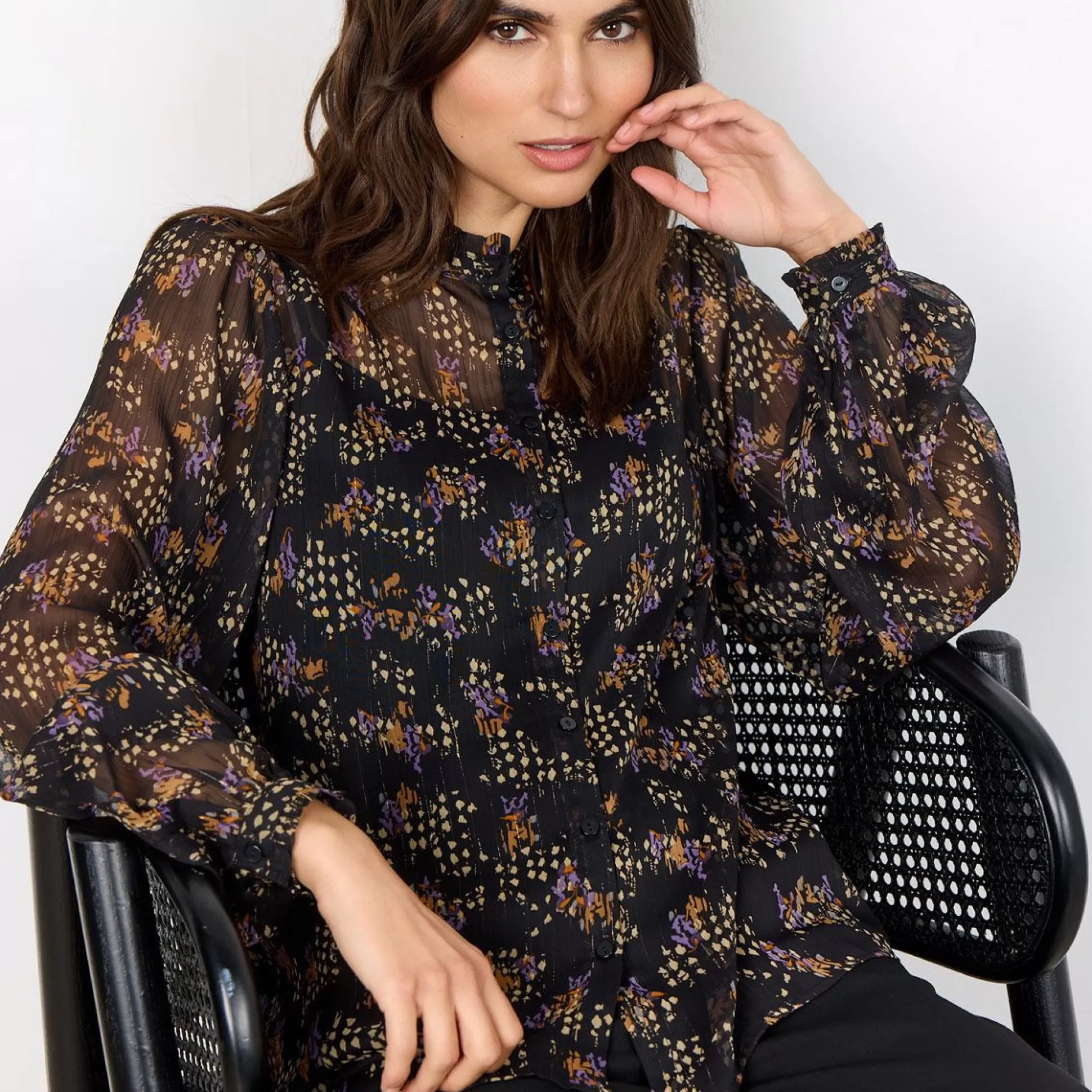 Shirts & Blouses>Meadows and Byrne Vennesa Print Blouse Black Print