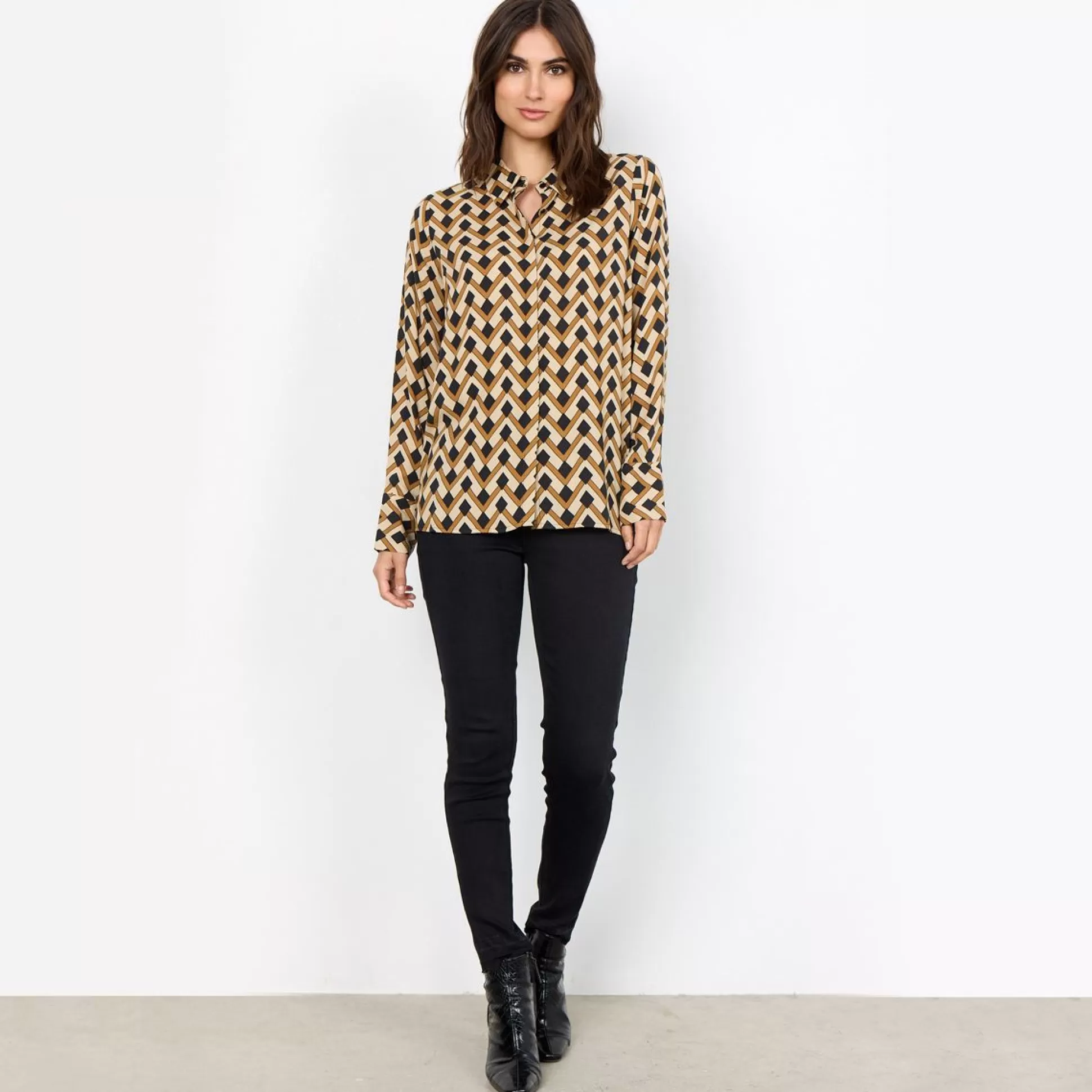Shirts & Blouses>Meadows and Byrne Veronika Geo Print Shirt Sand Print
