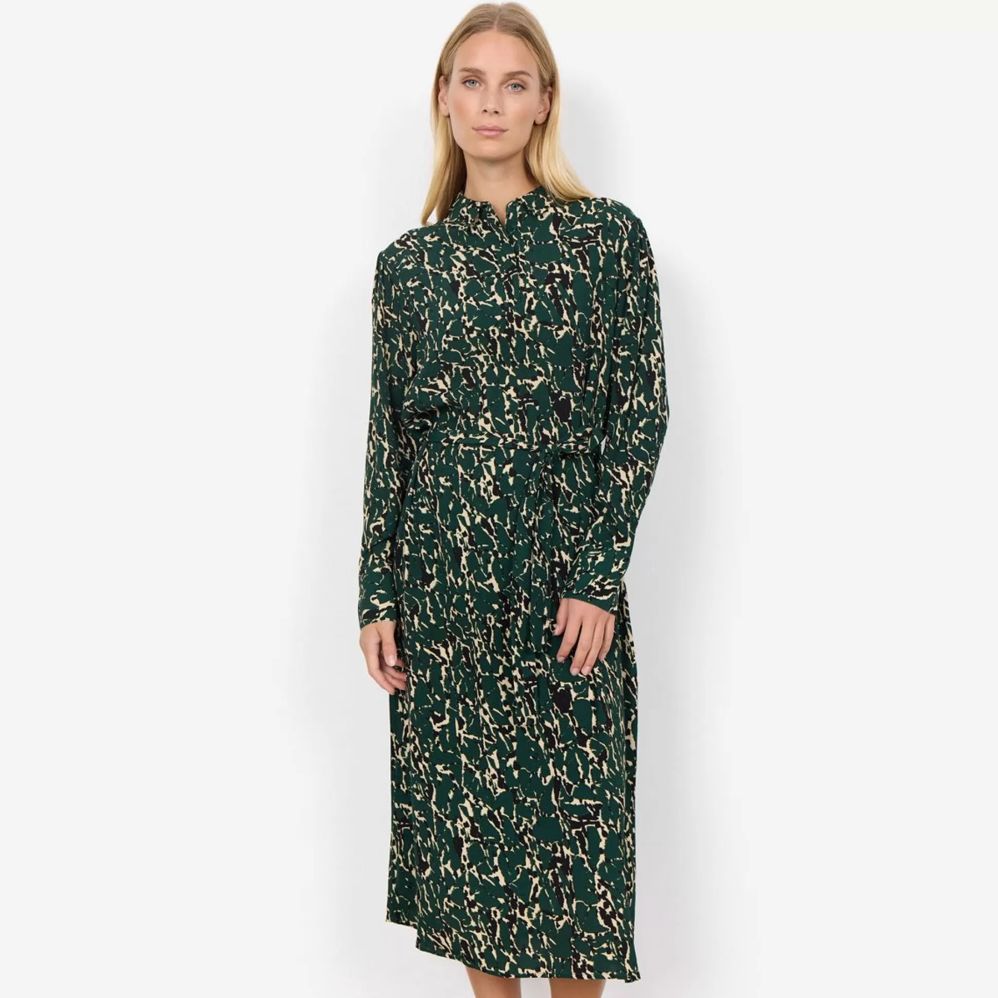 Dresses & Skirts>Meadows and Byrne Vickie Shirt Print Dress Pine