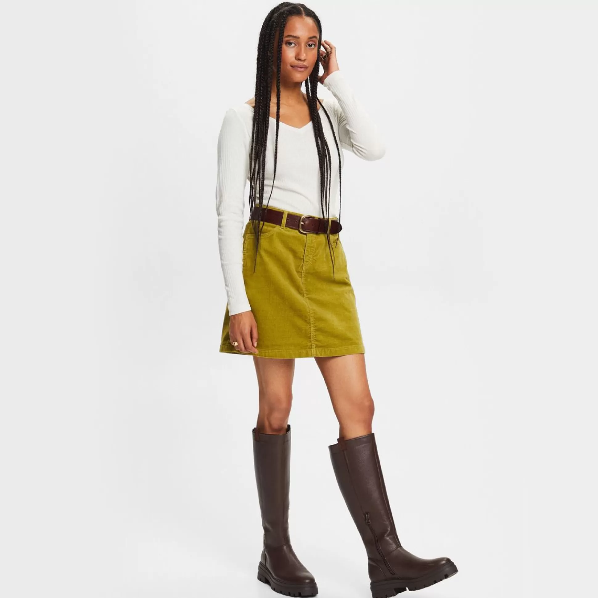 Tops & T-Shirts>Meadows and Byrne V-Neck Long Sleeve T-Shirt Cream