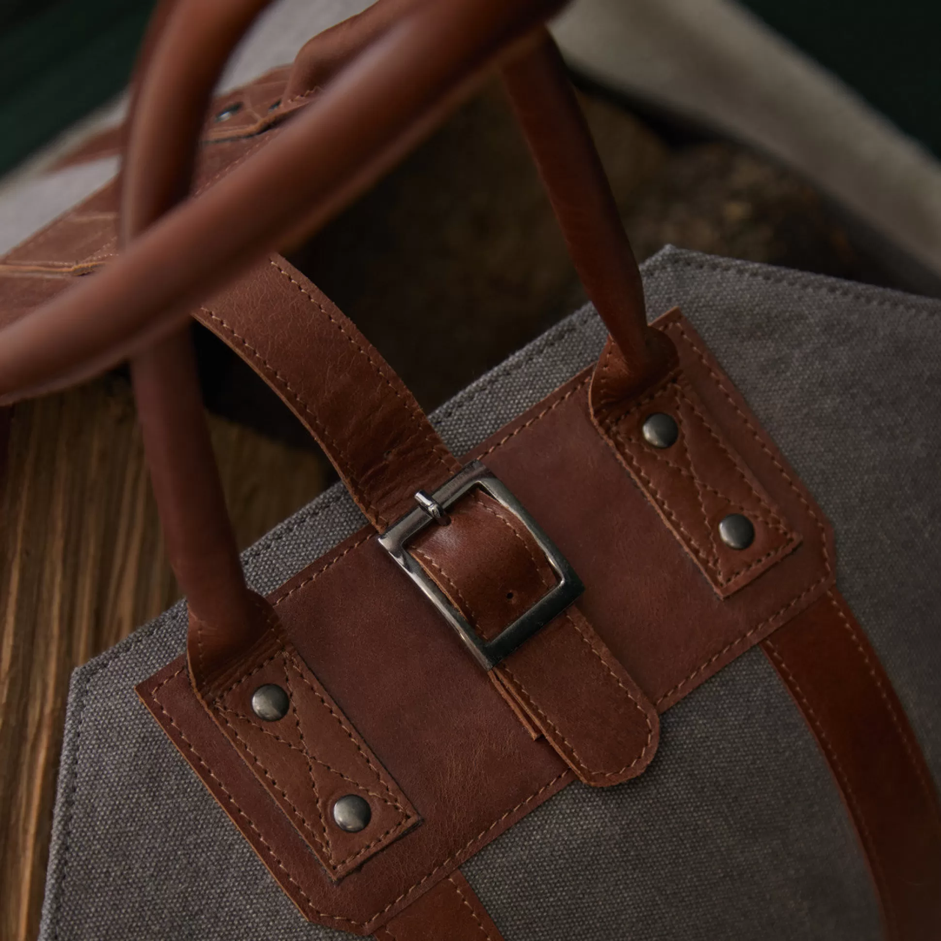 Storage>Meadows and Byrne Washed Canvas & Leather Log Holder